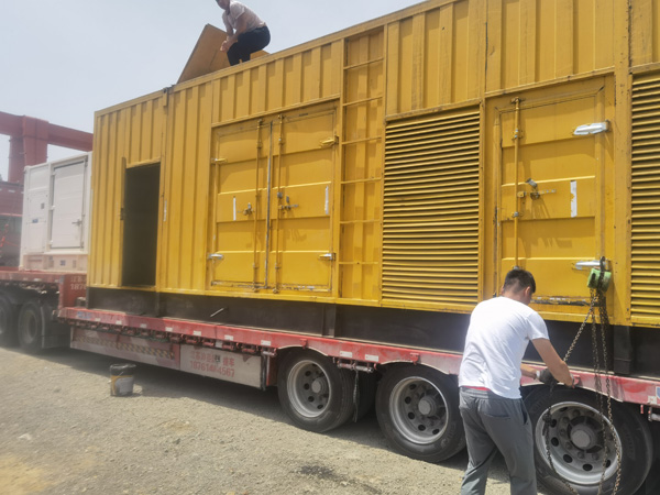 滨城除了负载情况和发动机维护,还有哪些因素会影响 200kw 柴油发电机的油耗?