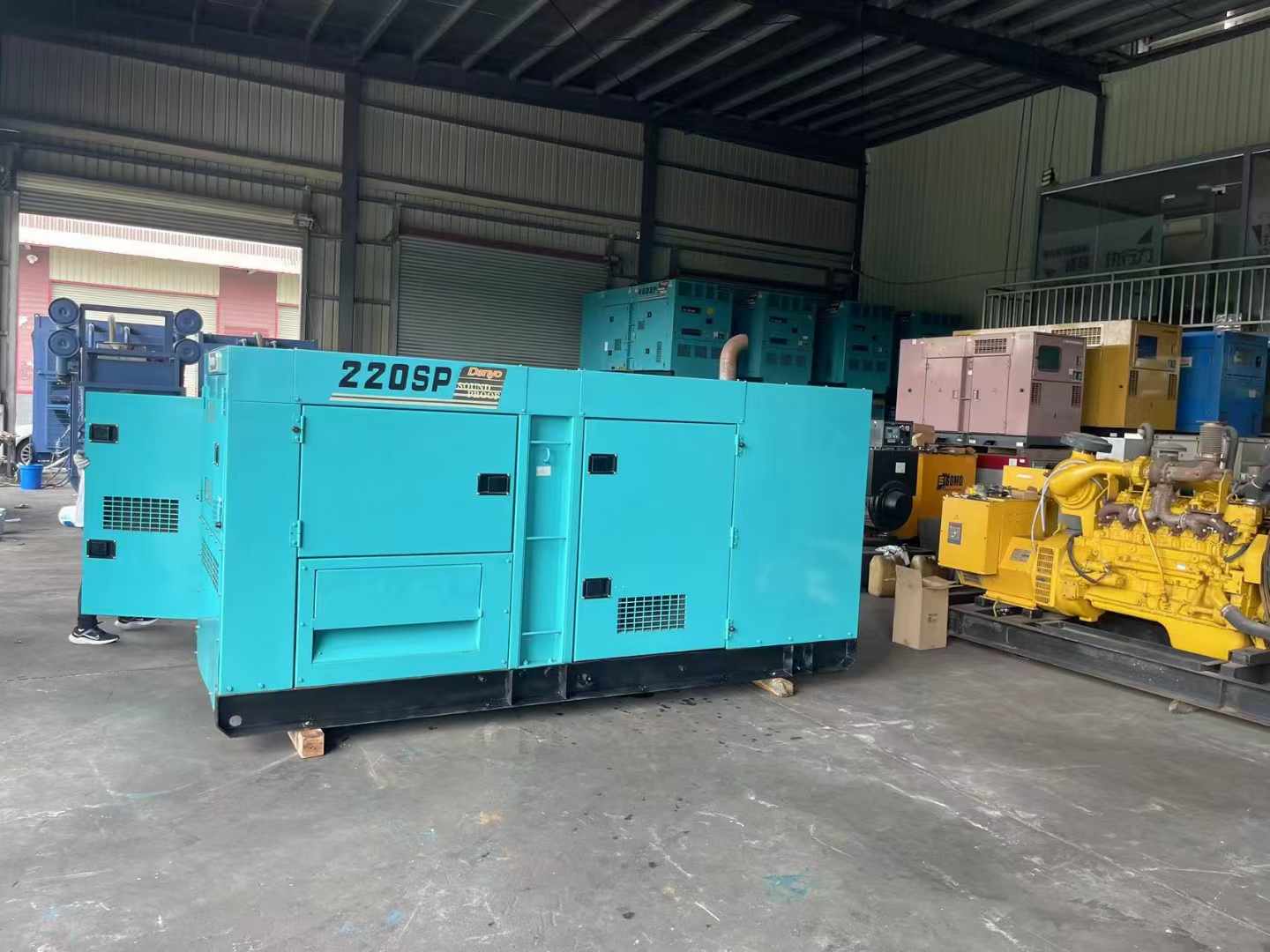 滨城800kW 柴油发电机的输出电流波动范围是多少?